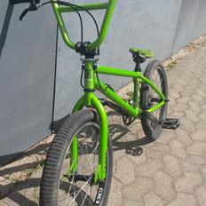 GT Slammer