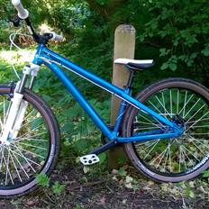 NS Bikes zircus