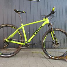 Trek Superfly 9
