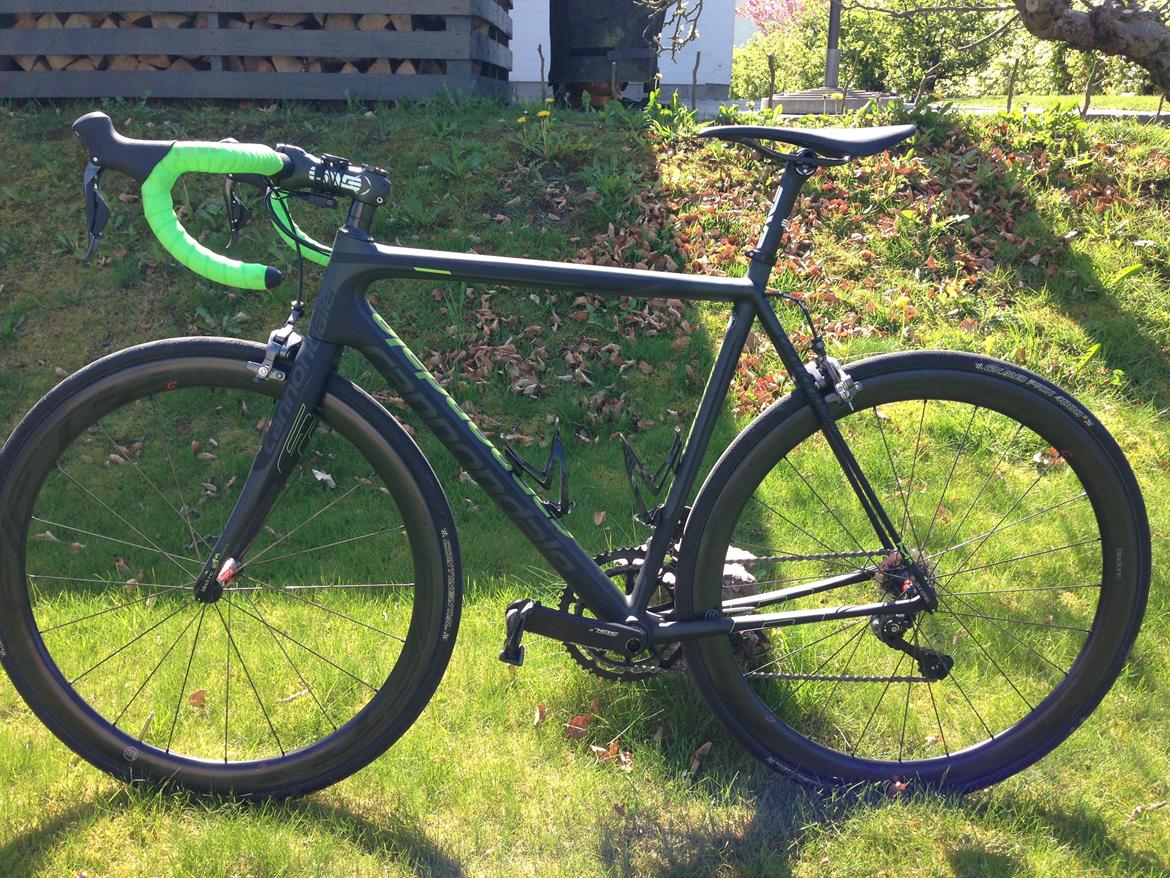 Cannondale SuperSix EVO Hi-Mod Di2 billede 1