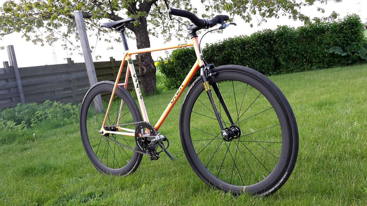 Reynolds Orbit Track billede 4