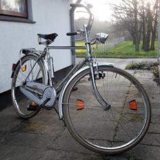 Raleigh DL-1 (Tourist De Luxe)