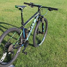 Scott Scale 735