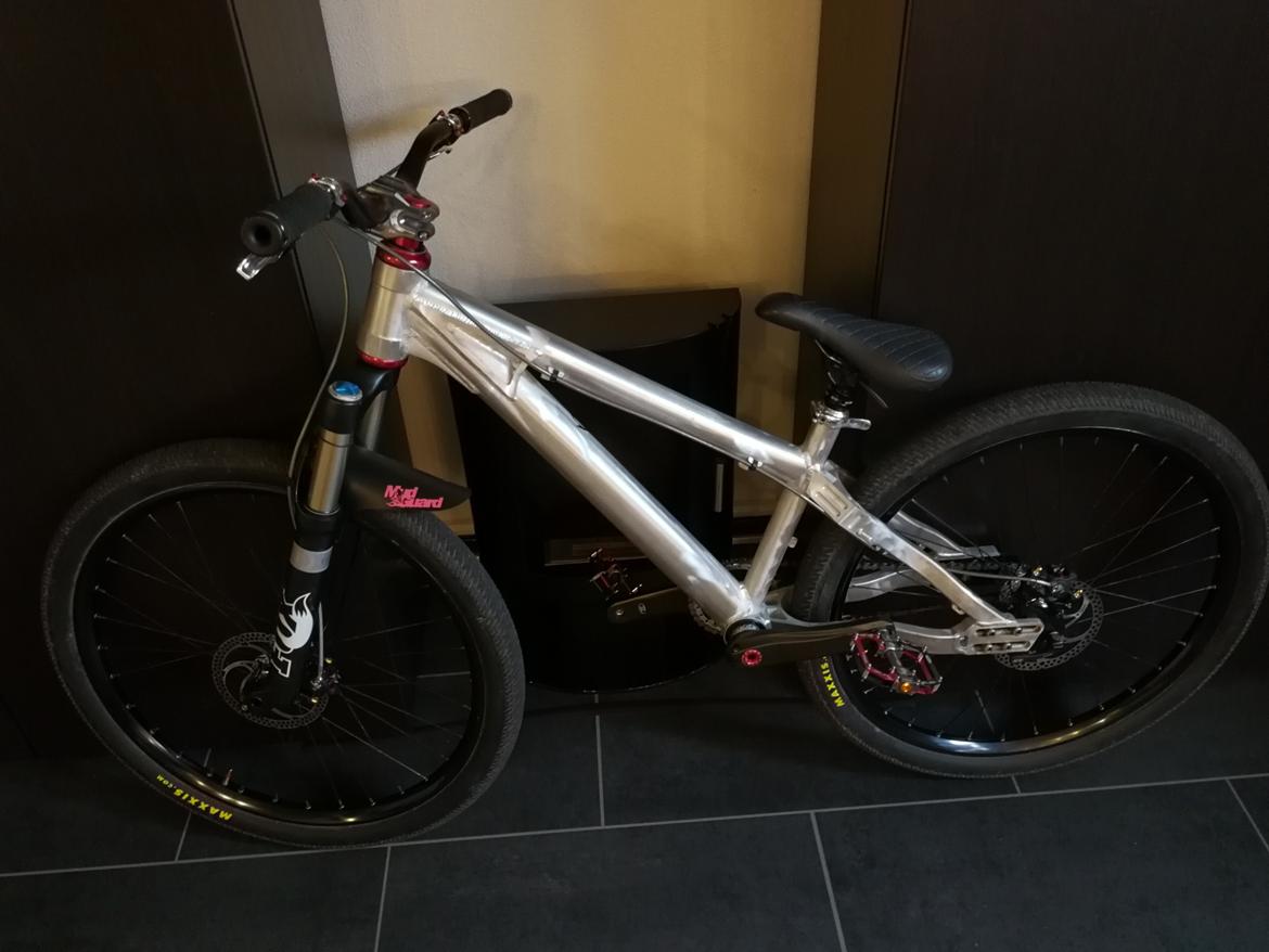 Toyota Dirt Jump 26" billede 5