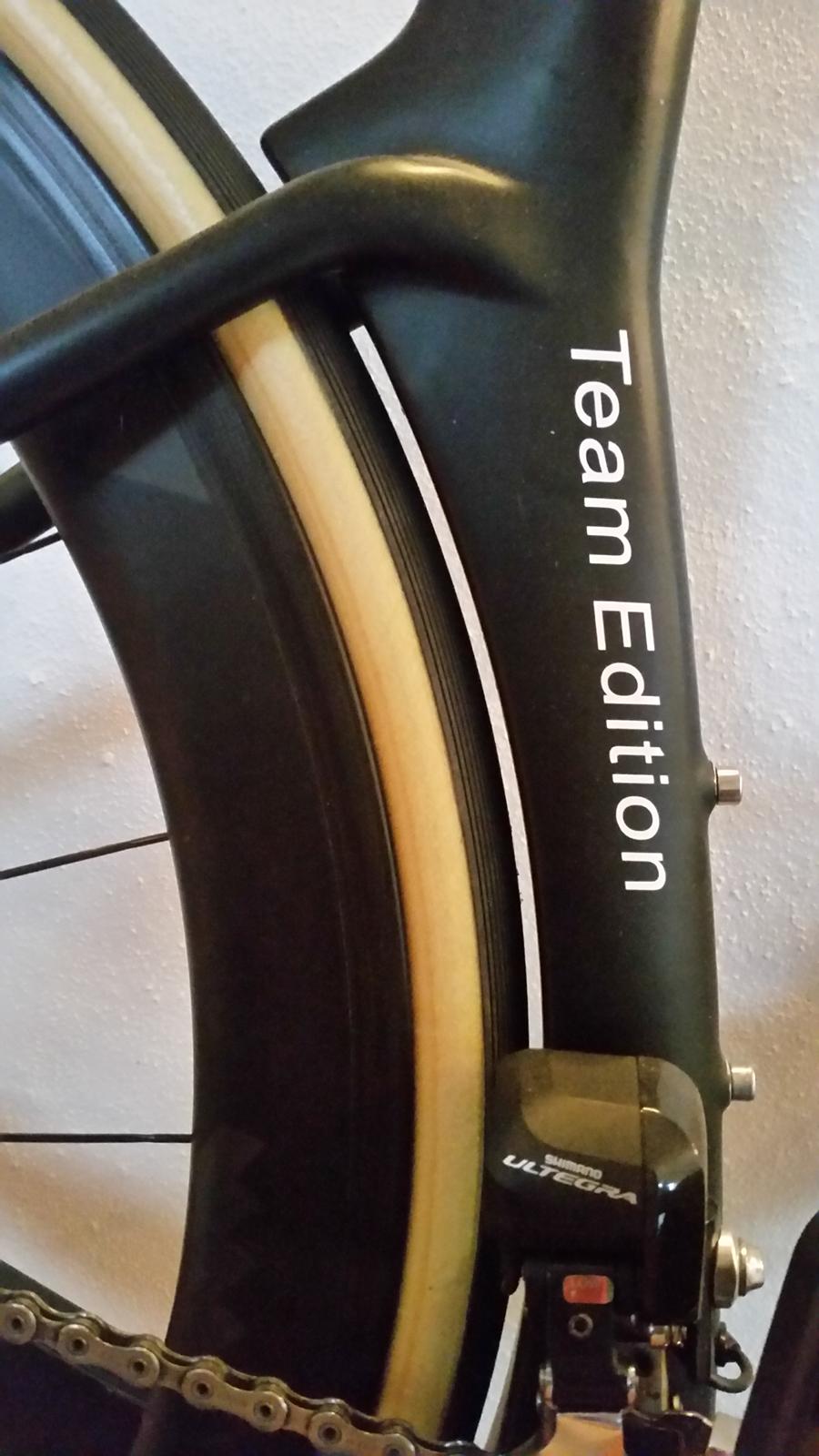 Python Aero-1 UCI Team Edition 2017 - De nye dæk, men mindre afstand til rammen billede 19