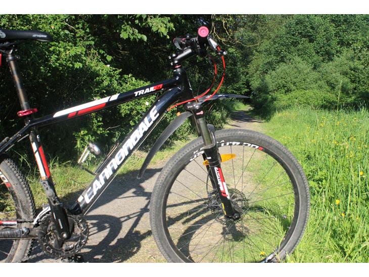 {{currentPhoto.altText}} billede {{currentPhoto.number}}