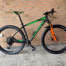 Scott Scale 920