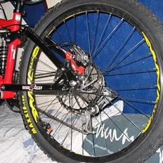 Kona Howler