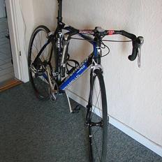 Pinarello F4 13 carbon