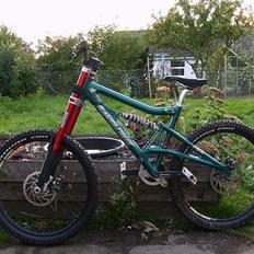 Santa Cruz Bullit