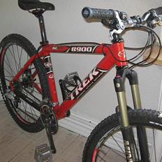 Trek 8900 superlight