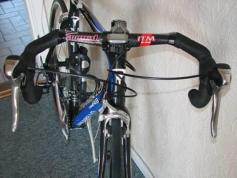 Pinarello F4 13 carbon billede 9