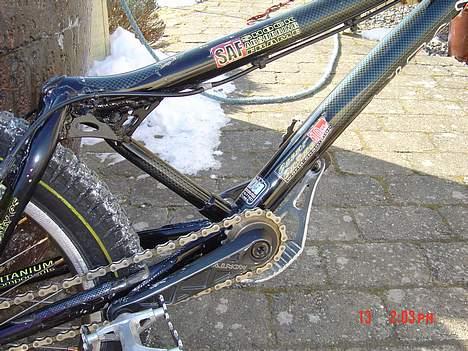 Monty 221 x-lite SOLGT billede 2