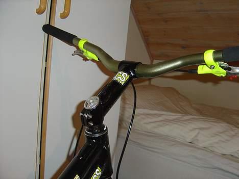 Monty 221 x-lite SOLGT billede 13