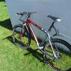 Giant XtC 880