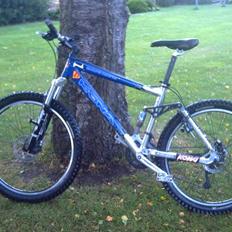 Kona dawg matic Solgt