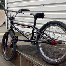 Mirraco Black Pearl LTD