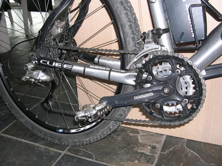 Cube LTD 2 TIL SOLGT billede 4