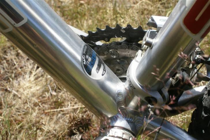 Cube LTD 5 - Handcraftet double butted stel, Shimano Deore XT forskifter billede 11