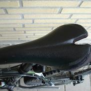 Trek 4900