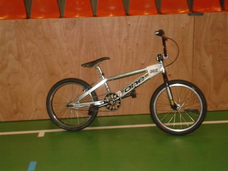 One Bicycles one 5,4" expert bmxracing billede 4