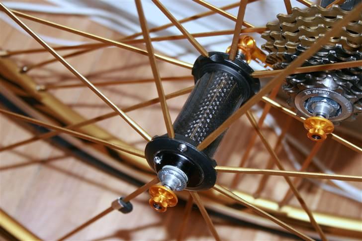 Focus Izalco Team *DØD* - Carbon nav. KCNC QR Gold 45 g. KCNC kasette 124 g. billede 20