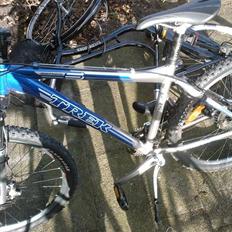 Trek 6700 Nakket