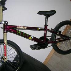 KHEBikes Plasma Pro Red