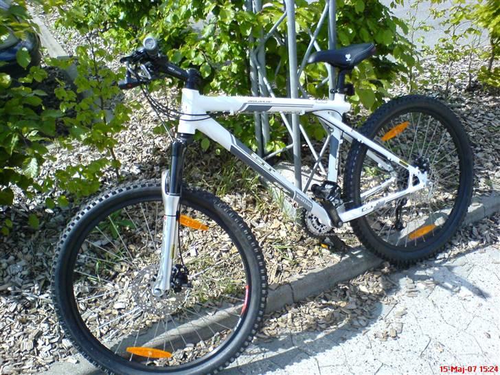 GT MTB GT Avalanche 2.0 Disc billede 1