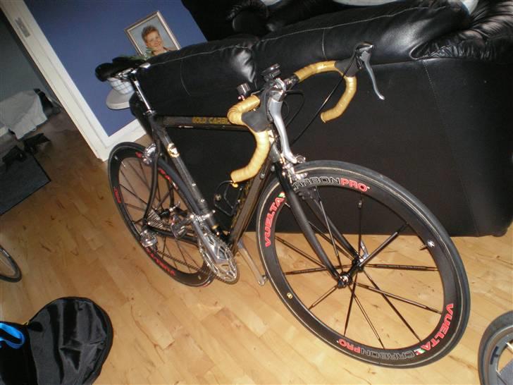 Black Bull Gold Carbon billede 2