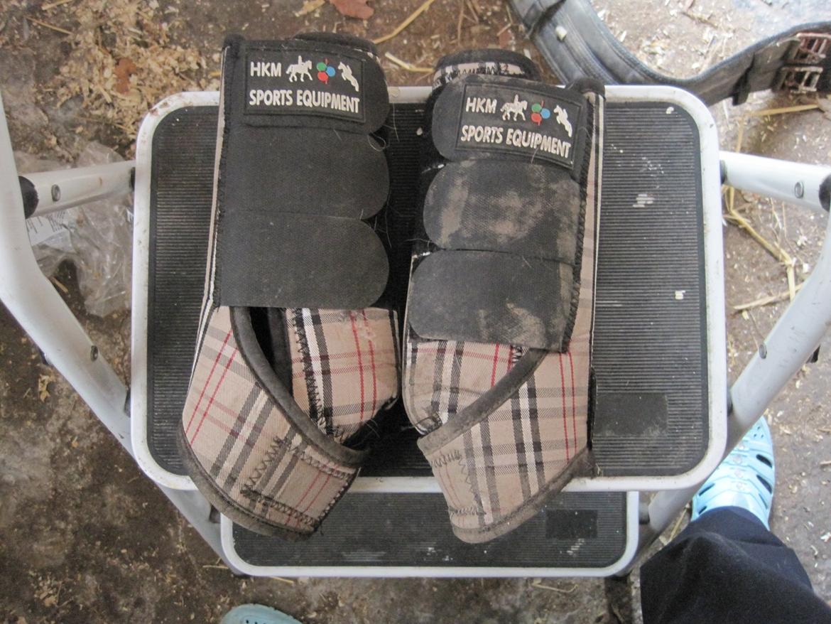 Rideudstyr til salg. - str. pony billede 5