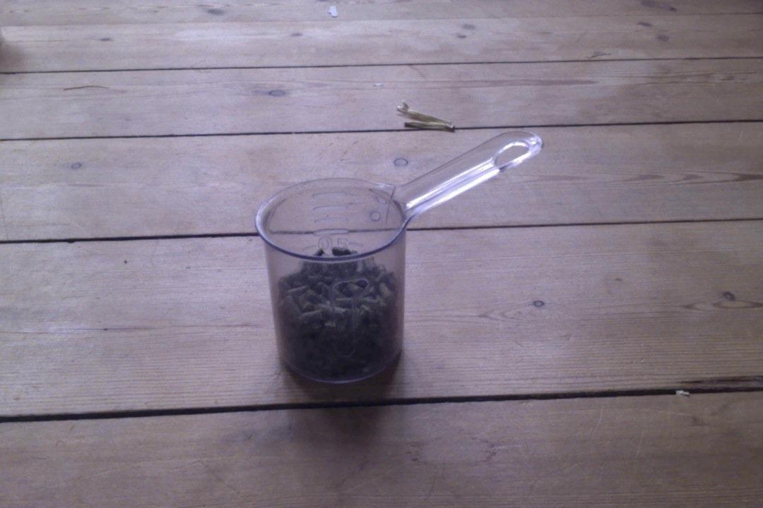 Mine kanin ting:) - Hun får en halv dl om dagen:) billede 17