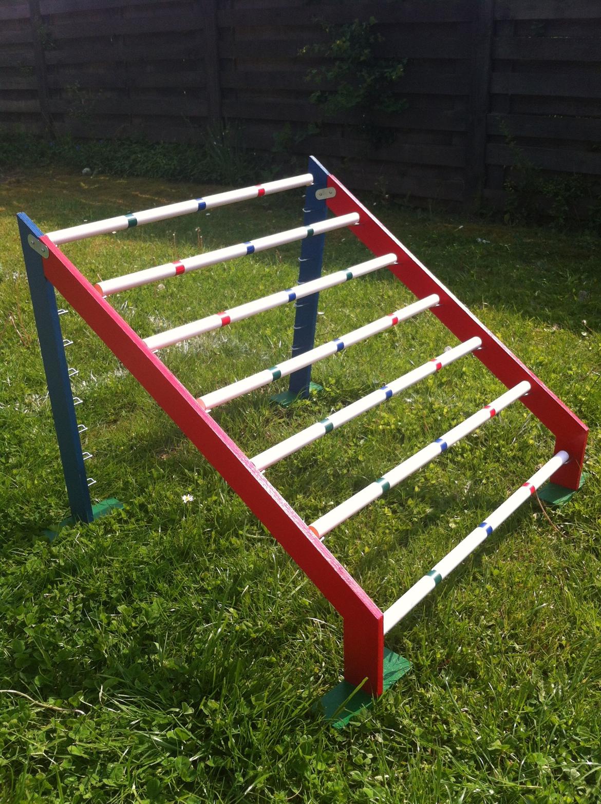 Springene - Smølfehuset - Min spring med højde og længde - Maxi Zoo billede 4