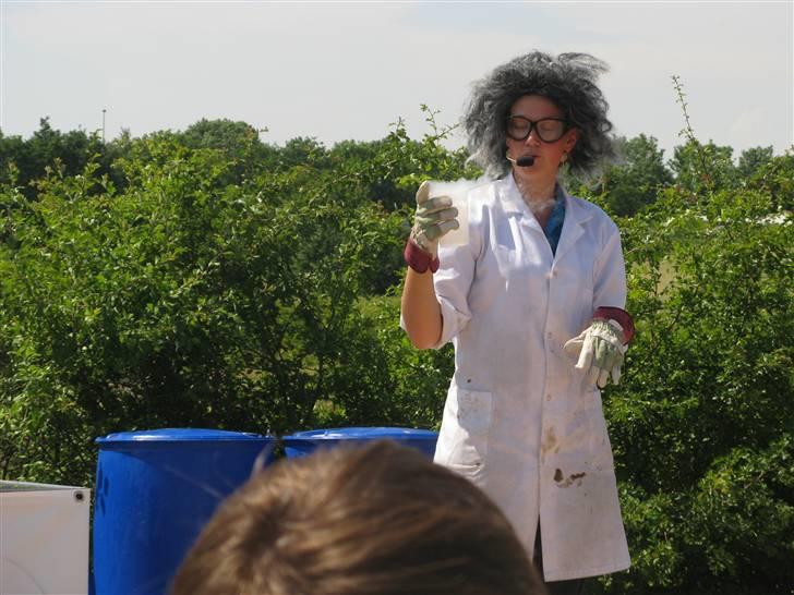 Min kusine holder sience show på Danfoss Universe 8D billede 39