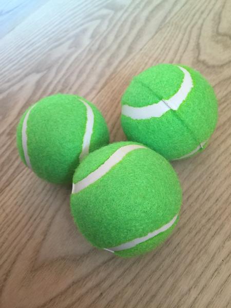 Tennisbolde - Kaninlegetøj.