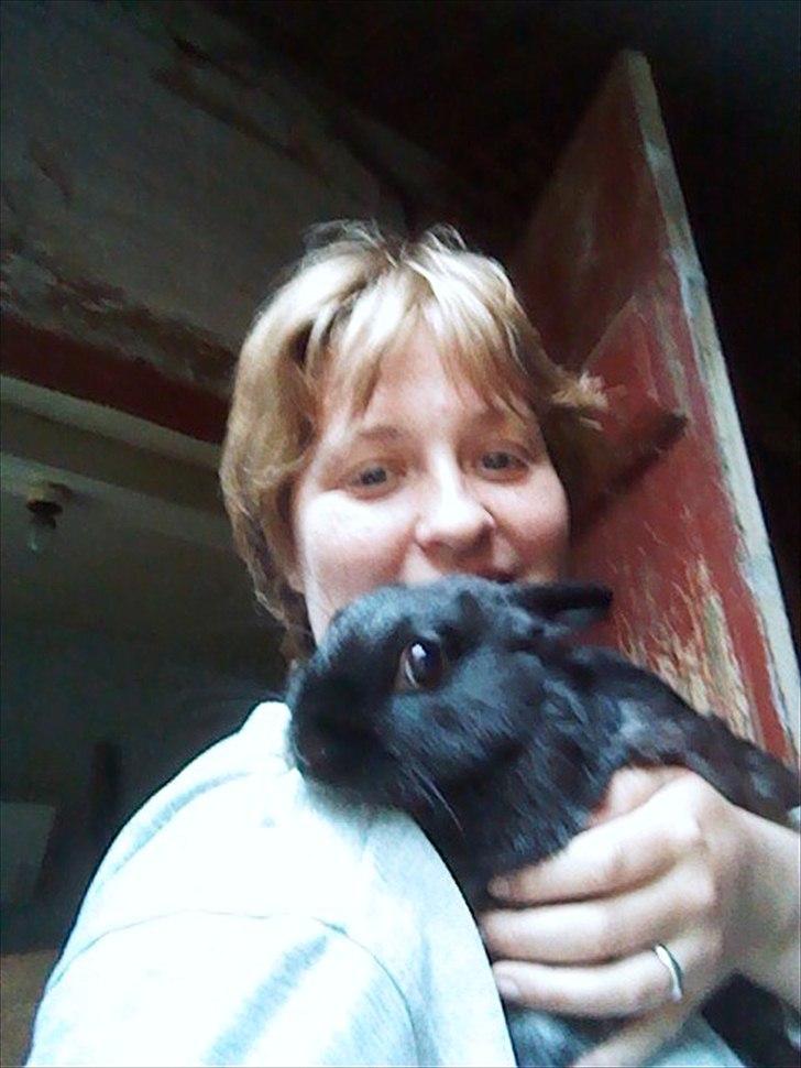 Kanin Basse - mig og mor er vi ikke søde  billede 7