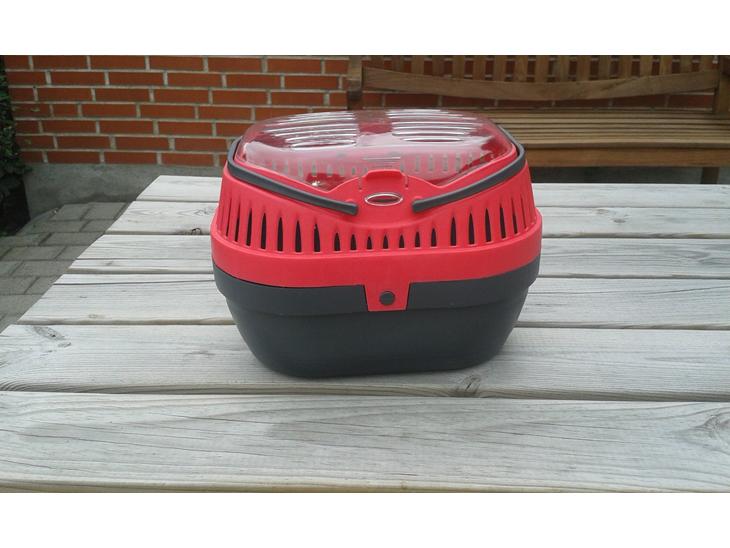 {{currentPhoto.altText}} billede {{currentPhoto.number}}