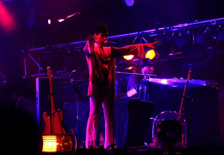 PRINCE - Roskilde Festivalen 2010 ! :'D billede 6