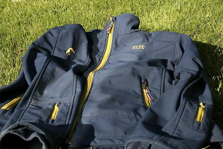 Mit udstyr - Elt shoftshell jakke billede 3