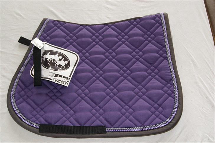 Natrons udstyr - Eskadron Brilliant schabrack. Lavender. Str. P billede 20