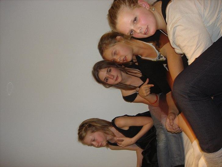 Emma&mig holdte 11 års fødselsdag. - Hygge billede 8