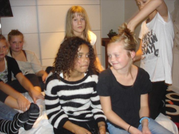 Emma&mig holdte 11 års fødselsdag. - Hygge billede 12