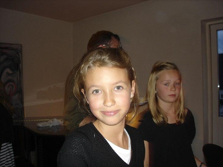 Emma&mig holdte 11 års fødselsdag. - Emma;) billede 65