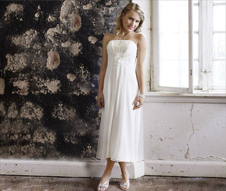 Lilly`s konfirmationskjoler, sko og tilbehør 2011 år billede 29