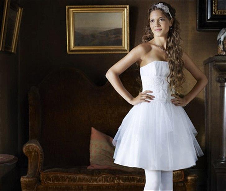 Lilly`s konfirmationskjoler, sko og tilbehør 2011 år billede 34