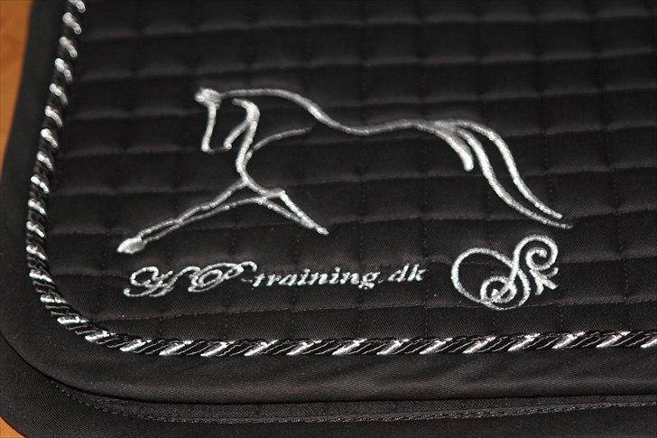 Julegaver 2010 :P - Underlag - fra Helle (ridelærer)! billede 6