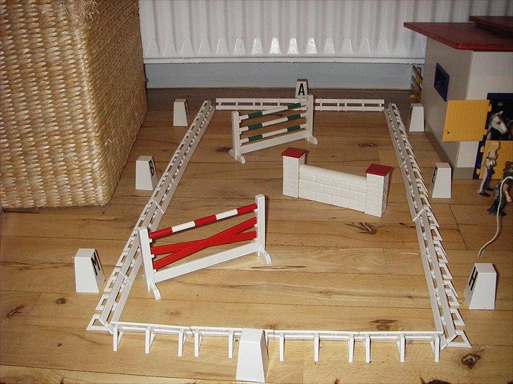 Rosengaarden's Schleich Heste - Rosengaarden's nye springbane billede 30