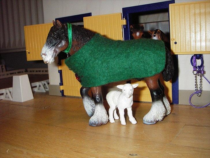 Rosengaarden's Schleich Heste - Navn: Rosengaarden's Gamle Dreng, Køn: Vallak, Race: Shire, Mor: Ukendt, Far: Ukendt billede 82