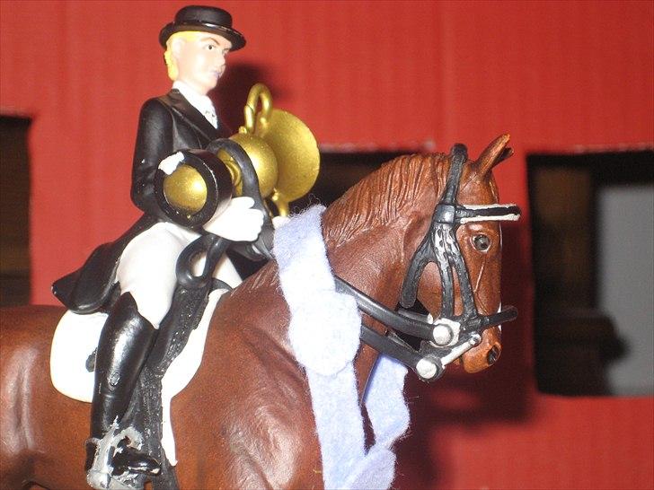 Dusty's første stævne ved os(: [SCHLEICH] billede 1