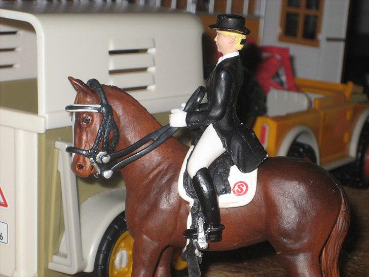 Dusty's første stævne ved os(: [SCHLEICH] billede 14